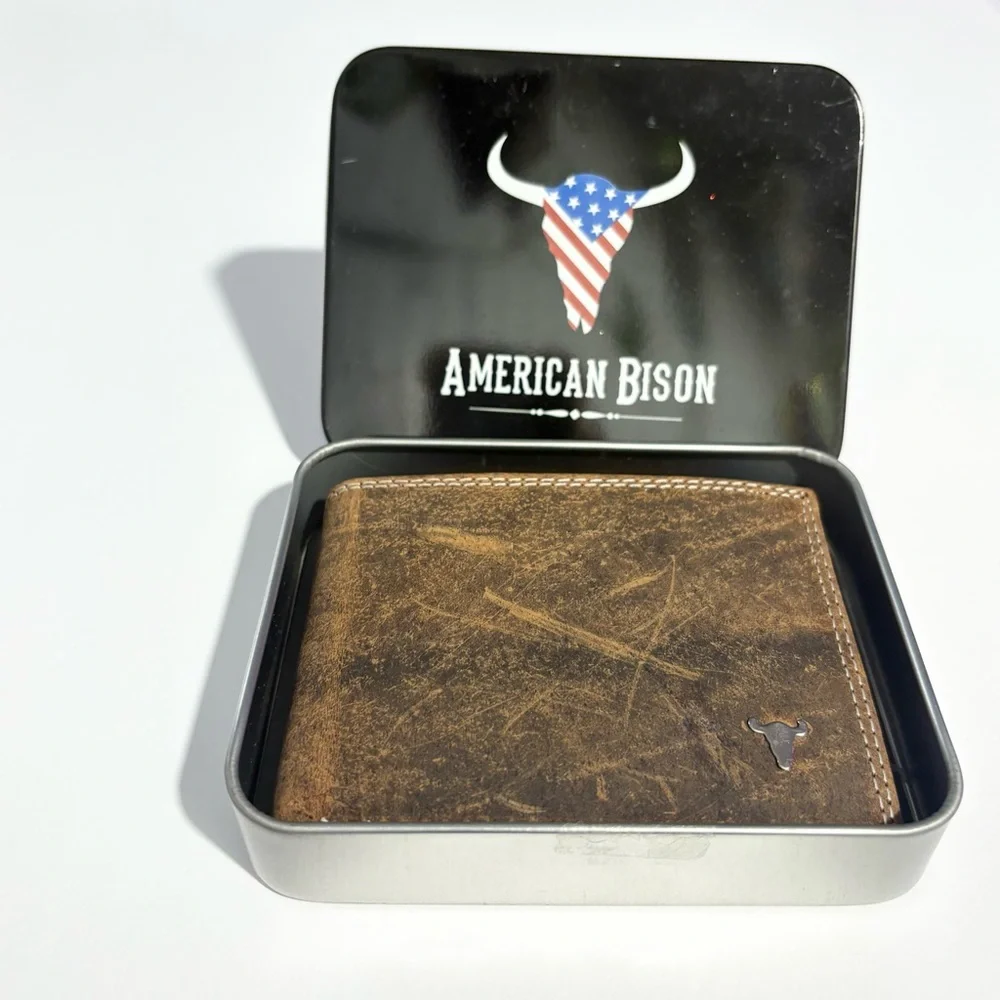 American Bison Men's Bifold Brown Leather Wallet New In Box